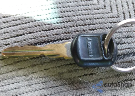 1997 Chevrolet C1500 Fleetside z USA, uszkodzony, nr VIN 1GCEC19M7VE145670